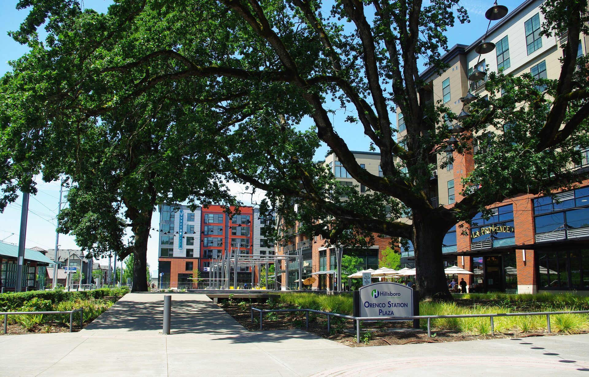 Orenco Station plaza in Hillsboro, Oregon